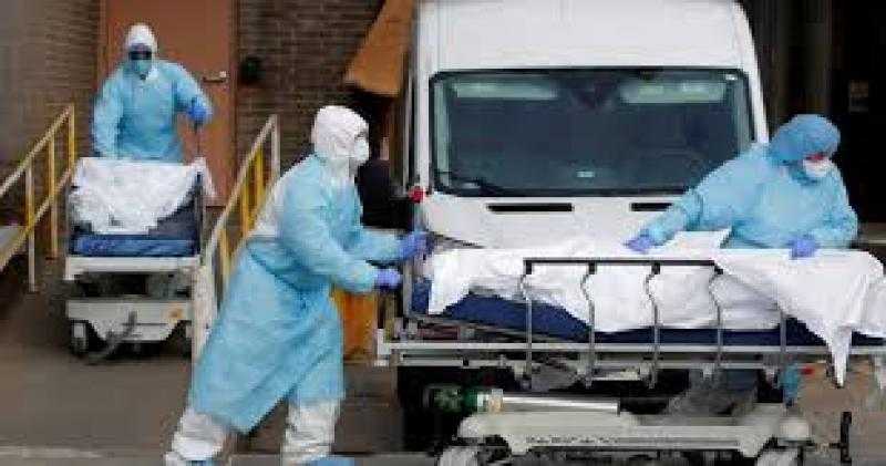 تراجع عدد مرضى كورونا بالمستشفيات الأمريكية إلى 37 ألفا و319 حالة