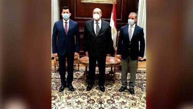 رئيس مجلس الشيوخ يستقبل وزير الرياضة أشرف صبحي