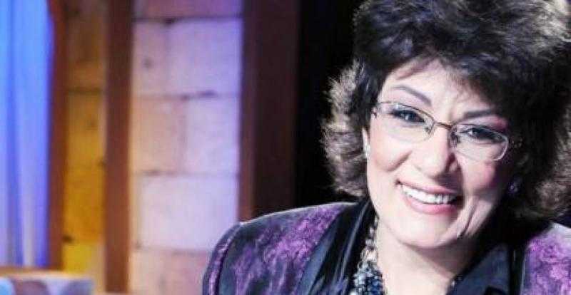 ربنا مخلقكيش في أبهى صورة؟ سماح أنور تهاجم فنانات أجريَن عمليات تجميل