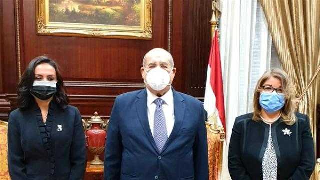 رئيس «الشيوخ» يستقبل مايا مرسي ويؤكد لها: سندعم قضايا المرأة على طول الخط