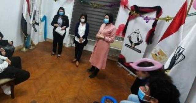 متحدث ”تنسيقية الأحزاب” لأسر الشهداء: تكريمكم أقل ما نقدمه لشهداء الوطن