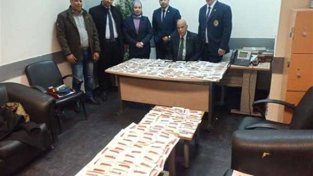 ضبط مستلزمات طبية مهربة مع راكب في مطار القاهرة