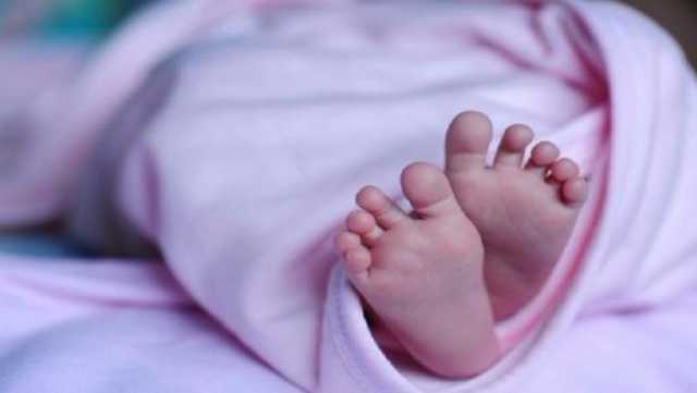 إخلاء سبيل أم متهمة بقتل طفلتها في السلام
