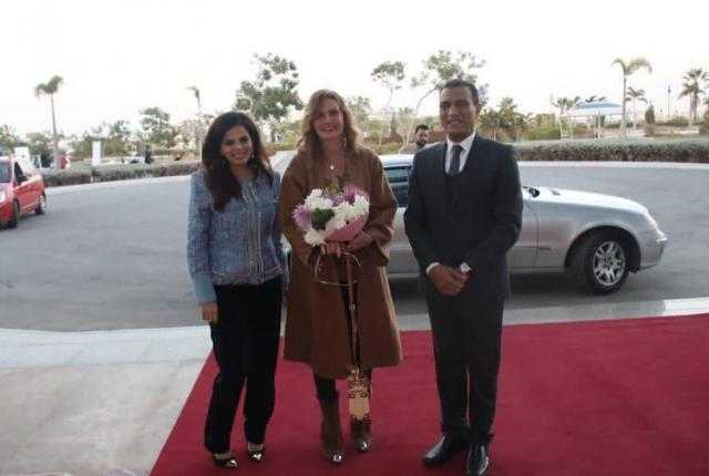 يسرا من متحف القوات الجوية: سعدت جدا بالصناعة المصرية (صور)