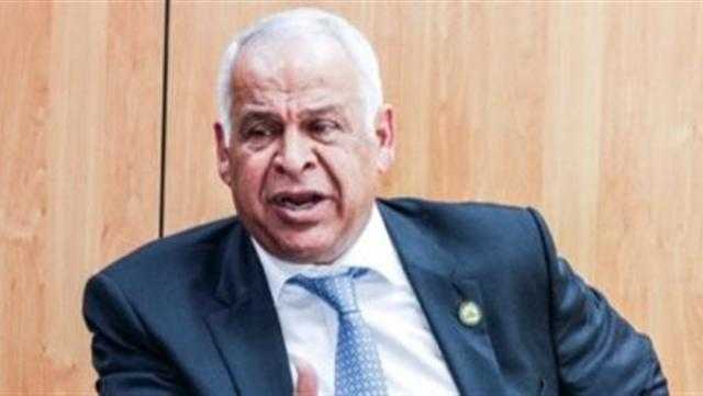 فرج عامر يطالب بالتخلص من العقارات الآيلة للسقوط فى الإسكندرية