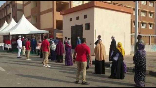 إقبال كثيف من الناخبين في جولة إعادة النواب بالقاهرة وكفر الشيخ