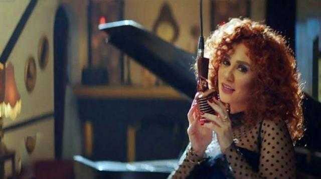 لينا شاماميان تصل ريد كاربت ختام مهرجان القاهرة السينمائي
