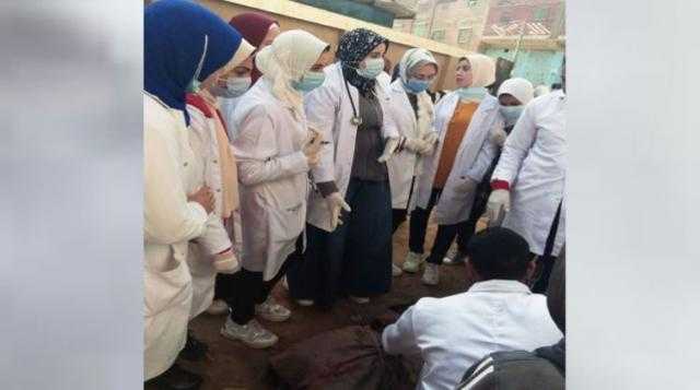 فحص وعلاج 745 حالة حيوانية ضمن فعاليات قوافل جامعة سوهاج