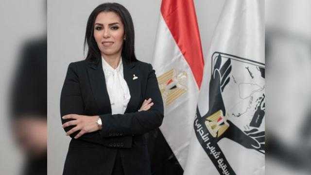 برلمانية: الحوكمة والحوار الاجتماعي أهم وسائل حل مشكلات الطبقة المتوسطة