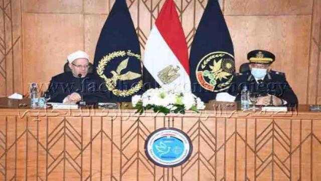 مفتي الجمهورية يلقي محاضرة عن سماحة الدين الإسلامي بأكاديمية الشرطة