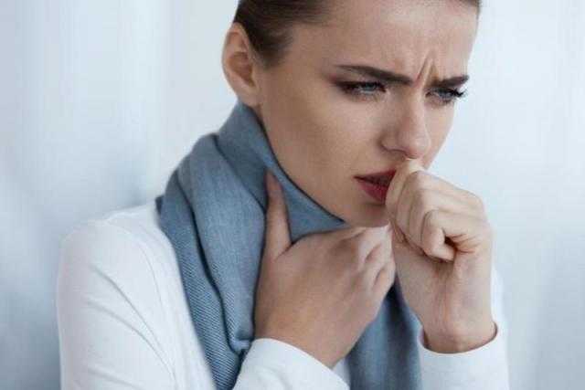 بالفيديو: استشاري: السلالة الجديدة لفيروس كورونا تنتشر بنسبة 70%.. وهذه الأعراض