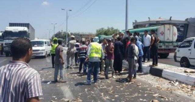 إعادة الحركة المرورية بالطريق الزراعي بقليوب
