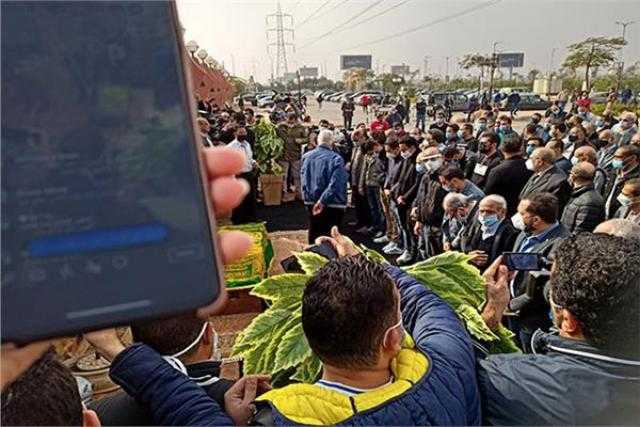 وصول جثمان وحيد حامد لـ«مسجد الشرطة»