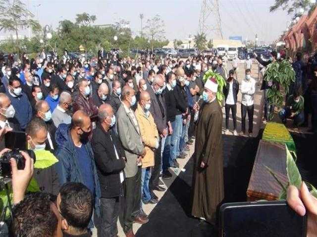 وداعًا ابن البلد.. نجوم الفن يشيعون جنازة هادي الجيار