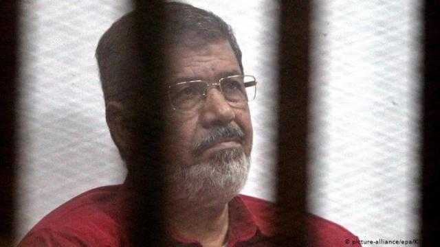 بينهم ورثة محمد مرسي.. التحفظ على أموال عدد كبير من قيادات ”الإرهابية”