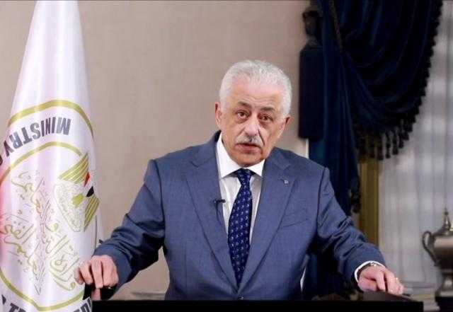 نواب ”المصري الديمقراطي الاجتماعي” يسألون وزير التعليم عن مصير مسابقات المُعلمين وأزمة الرواتب وتكدس الفصول  