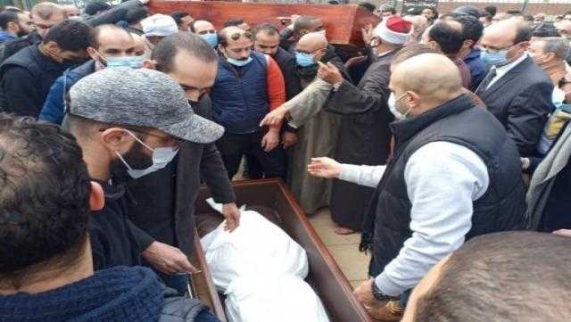 تشييع جنازة الفنان محمود عبدالغفار من مسجد الصباح بالهرم