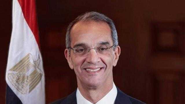 وزير الاتصالات يرد على السؤال الصعب: «أنت راض عن سرعة الإنترنت بمصر؟».. فيديو