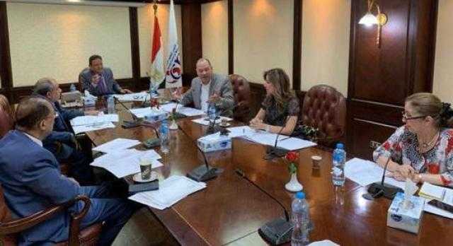 الأعلى للإعلام يوجه بإزالة المحتوى غير الأخلاقي في الصحف والمواقع والفضائيات