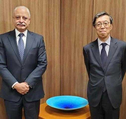 سفير مصر في طوكيو يلتقي رئيس مؤسسة اليابان الثقافية
