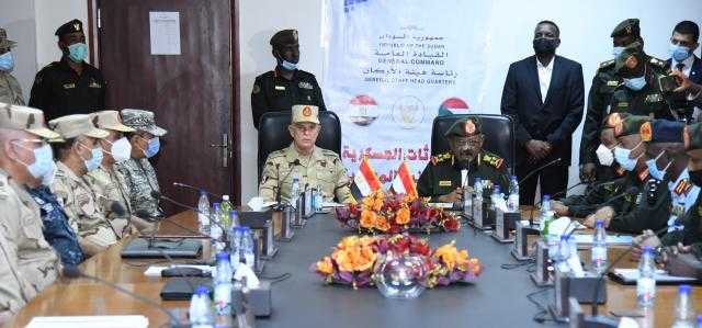 تعزيز التعاون العسكري بين مصر والسودان في التدريب المشترك وأمن الحدود