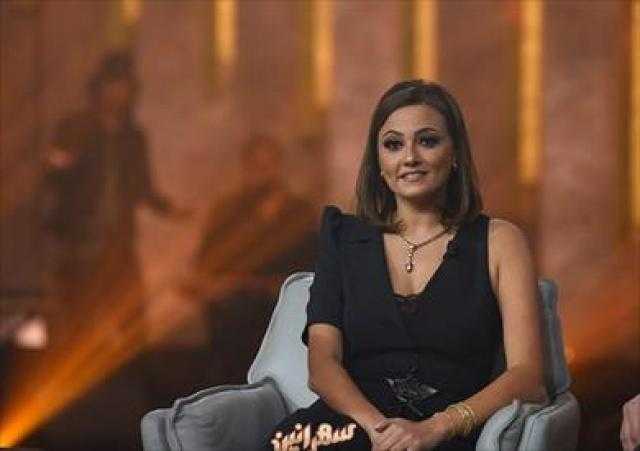 أمير كرارة وبشرى يستعيدان ذكرياتهما قبل 20 عاما