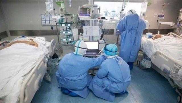 إيران تسجل 97 حالة وفاة و 8380 إصابة جديدة بكورونا