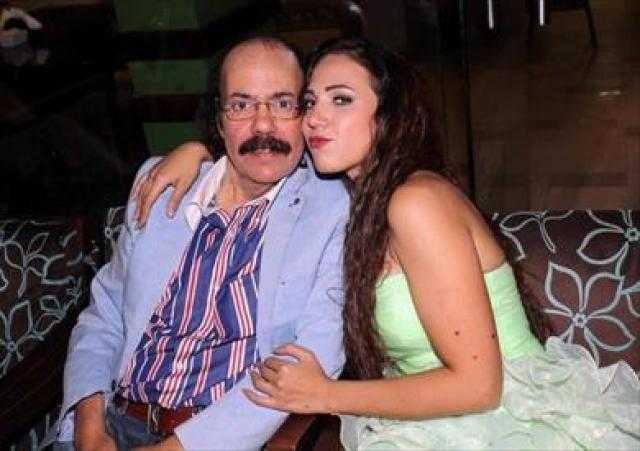 إيمي طلعت زكريا لوالدها: ستبقى بطلي المفضل