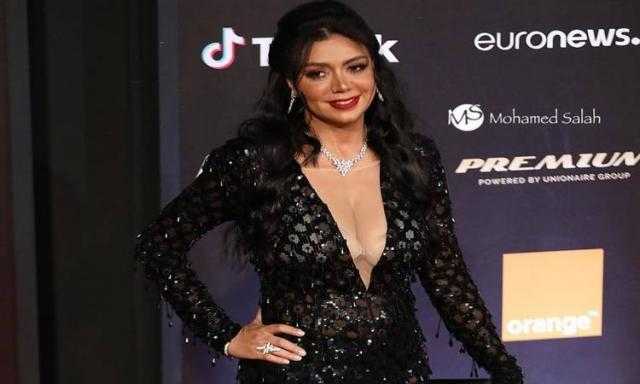 تأجيل ثالث جلسات محاكمة رانيا يوسف بتهمة سب وقذف نزار الفارس