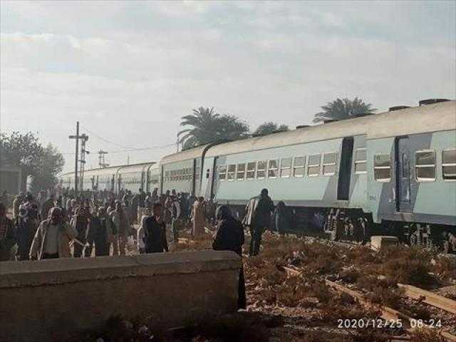 تفاصيل اصطدام قطار بتوكتوك بسمنود