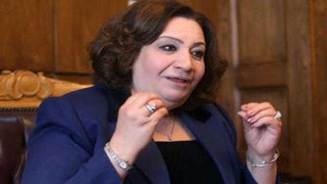 تهاني الجبالي تطالب بصياغة قوانين وطنية ودولية للحد من أضرار السوشيال ميديا