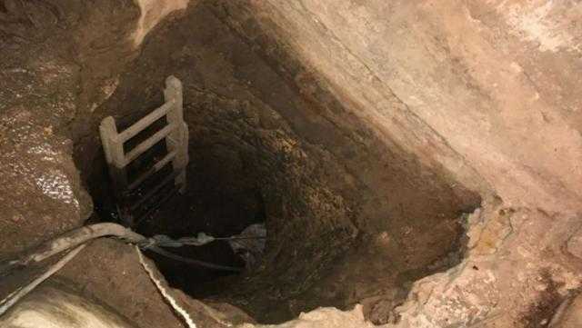 لجنة الآثار توشك على الانتهاء من تقرير فحص المضبوطات مع نائب العفاريت علاء حسانين