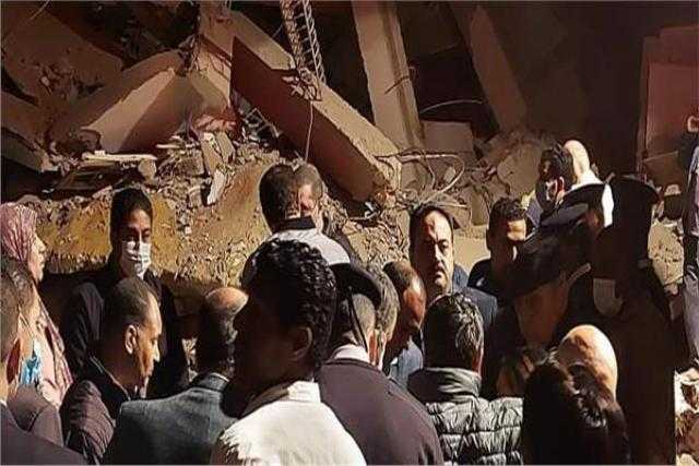 إغلاق الطرق المؤدية لعقار جسر السويس المنهار