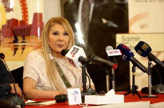 نادية الجندي تكشف أسرار خمسة باب في مهرجان الأقصر للسينما الإفريقية