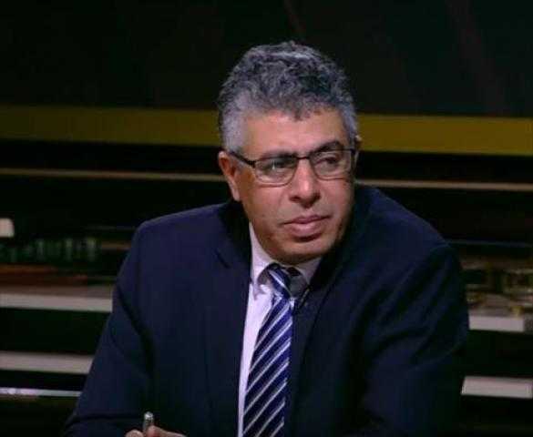عماد الدين حسين يعلن تعافيه وأسرته من الإصابة بفيروس كورونا