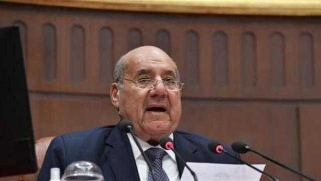 رئيس «الشيوخ» يوجه التحية للرئيس السيسي بشأن نجاح «تعويم السفينة» و«موكب المومياوات»
