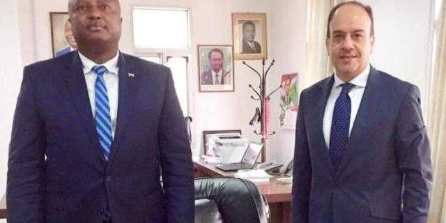 وزير خارجية بوروندي يبحث مع السفير المصري تفعيل مذكرات التفاهم بين البلدين