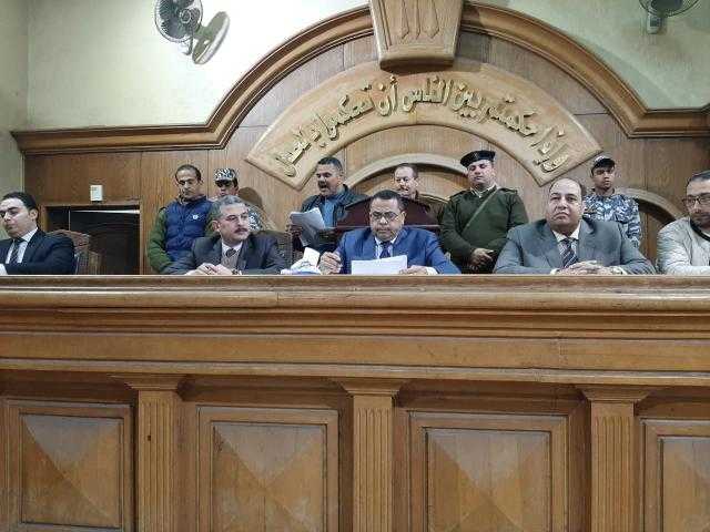 جنايات الزقازيق تقضي بالمؤبد لعامل خطف طفلة وتعدى عليها
