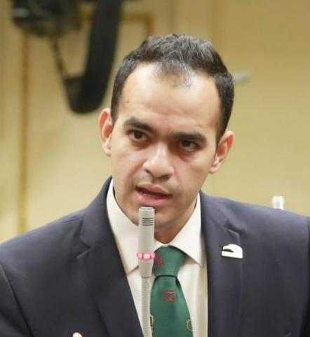 محمود توشكى: توجيهات الرئيس برفع كفاءة وتطوير شرم الشيخ والغردقة تصب في إطار تعزيز السياحة وإبراز جمال المقاصد السياحية في الوطن