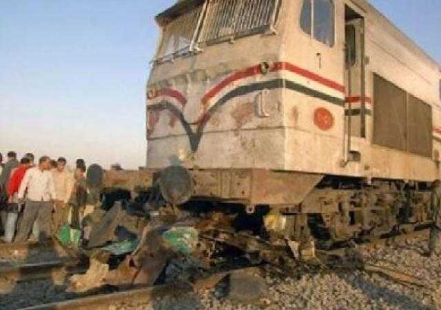 الأمن يكشف ملابسات حادث اصطدام قطار بلودر في المنوفية