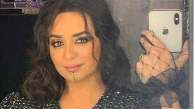 هبة مجدي تنشر صورا لها من كواليس مسلسل موسى: شكرا لمصممة الأزياء