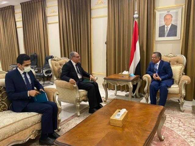 السفير المصري لدى صنعاء يؤكد موقف مصر الثابت من دعم اليمن في مختلف المجالات