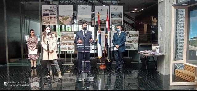سفير مصر في بلجراد يبرز الدورة القادمة لمعرض القاهرة للكتاب ومكتبة الإسكندرية