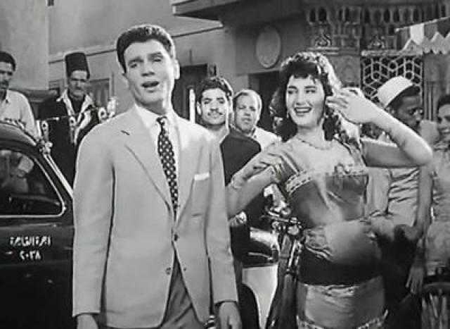 نجوى فؤاد تروي تفاصيل أول لقاء لها مع عبد الحليم حافظ.. فيديو