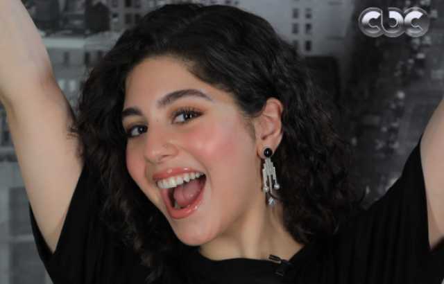مايان السيد تدعم فلسطين فى برنامج إسألنى