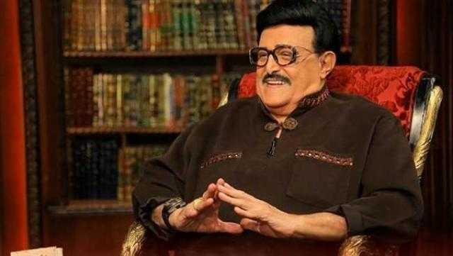 إليسا تنعى سمير غانم: «الحياة ظالمة وسرقتك من دون ما نقدر نودّعك»