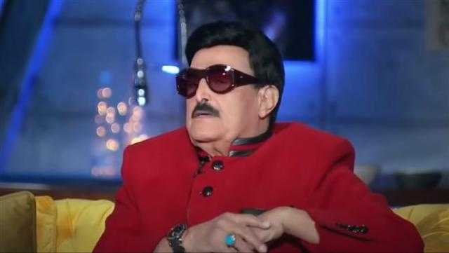 ليلى علوي تنعى سمير غانم: «كنت مالي أي مكان بالبهجة والخير»