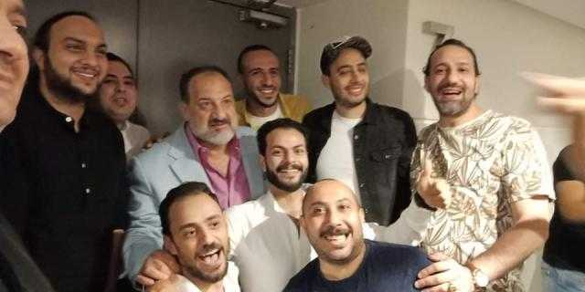خالد الصاوي يحتفل بالعرض الخاص لفيلمه الجديد للإيجار
