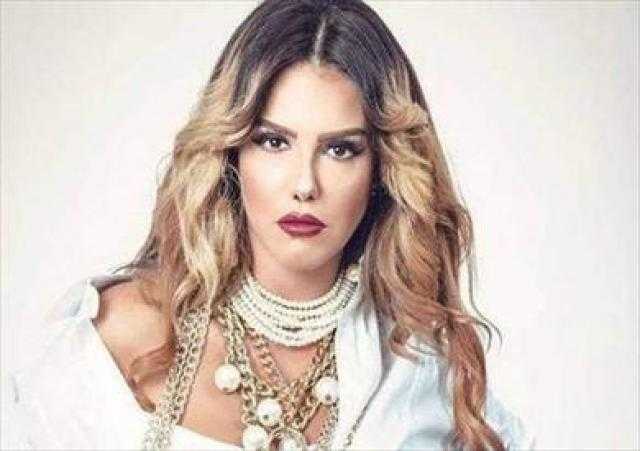 الاثنين.. دنيا عبد العزيز تستعد لاستئناف تصوير مسلسل الحرير المخملي