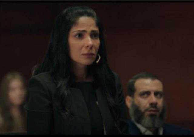 منى زكي عن «لعبة نيوتن»: مشهد المحكمة ليس ضمن أحداث المسلسل.. وقلقت منه لأني مش بحفظ